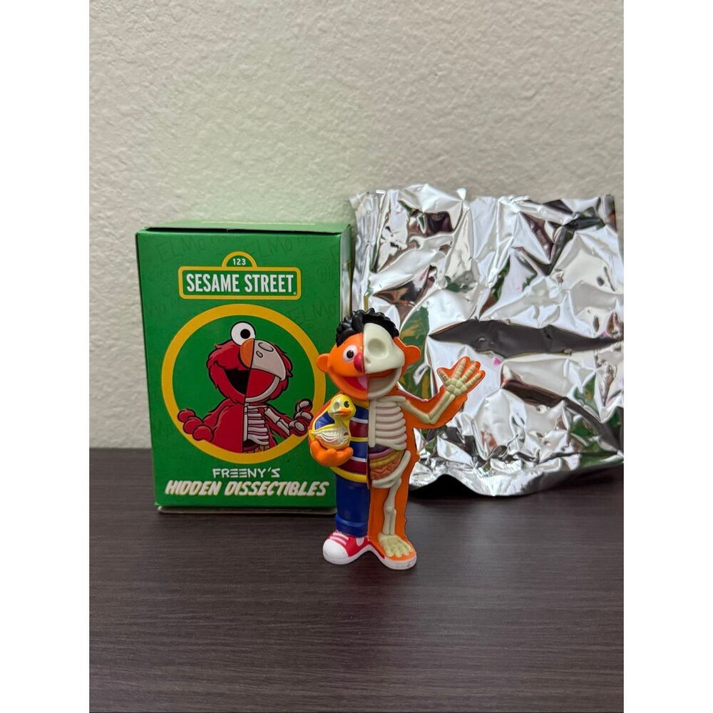 Mighty Jaxx Sesame Street Freeny's Hidden Dissectibles Figure - Ernie
